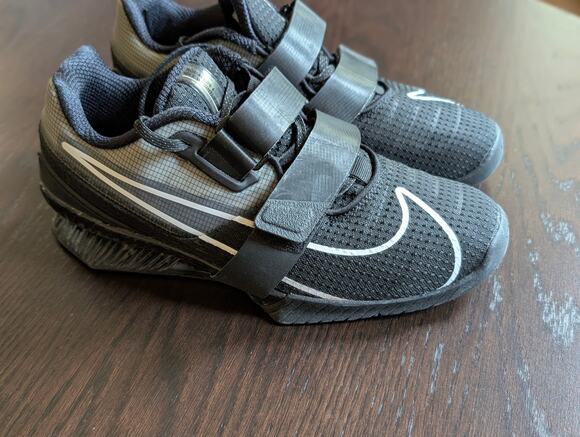 Nike Romaleos 4 Weightlifting Shoes Black White Men\'s Size 8.5 CD3463-010